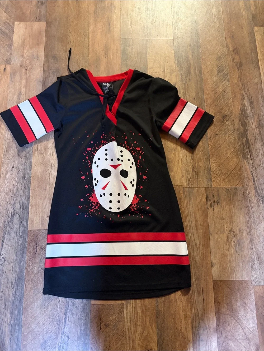 Women’s Friday the 13th lace up hockey dress size small - Picture 2 of 4